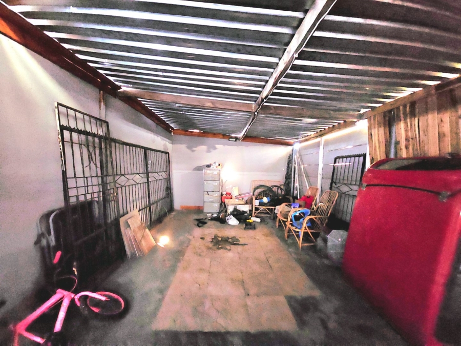 2 Bedroom Property for Sale in Beverly Park Western Cape